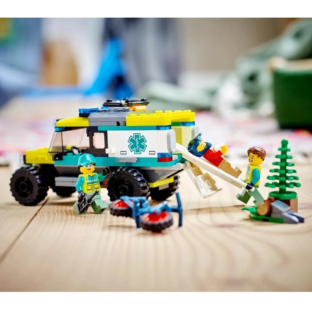 Sealed New Lego City 4x4 Off-Road Ambulance Rescue Car Set 40582 Building Blocks